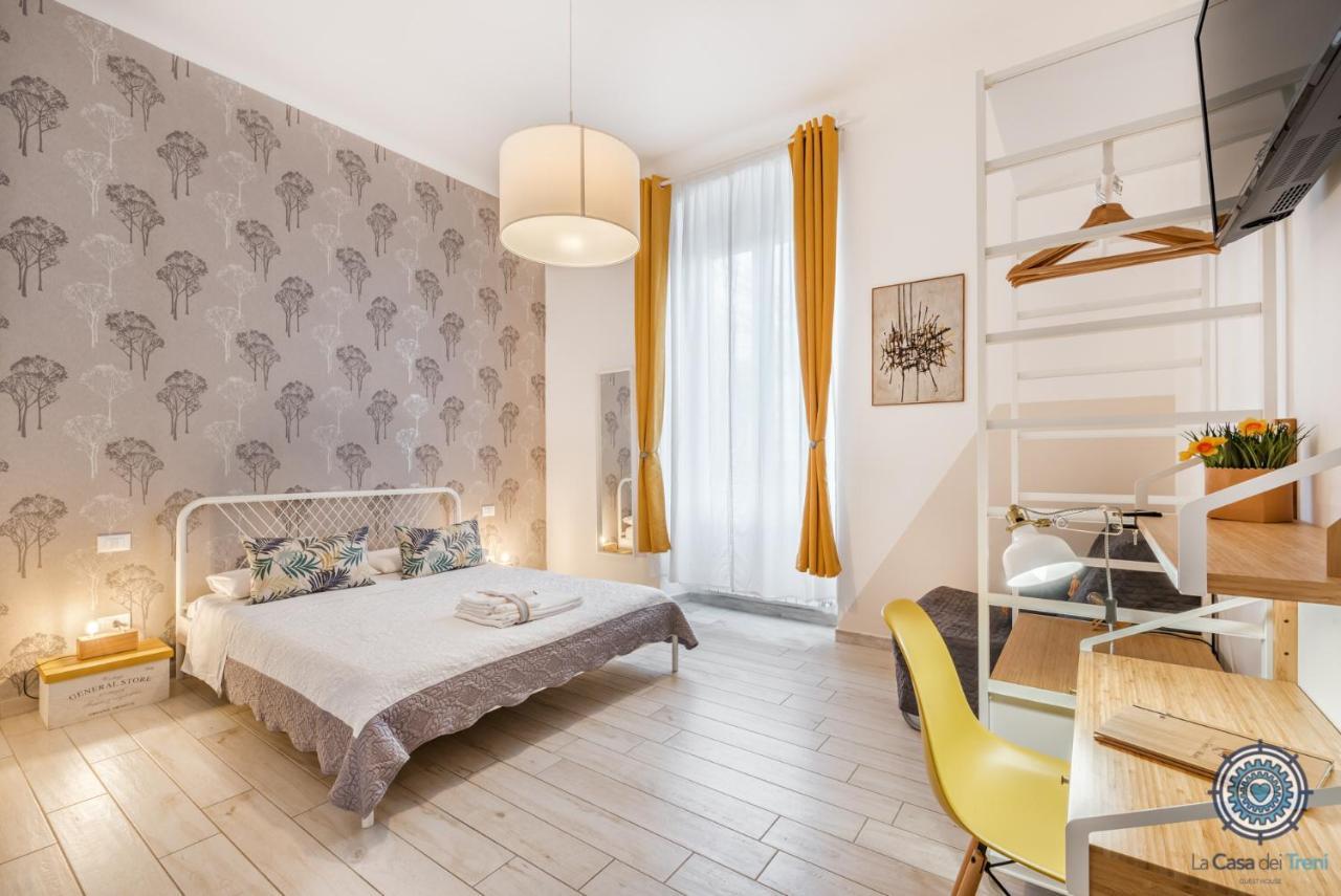 La Casa Dei Treni Affittacamere City Rooms For Travel Lovers La Spezia Exterior foto